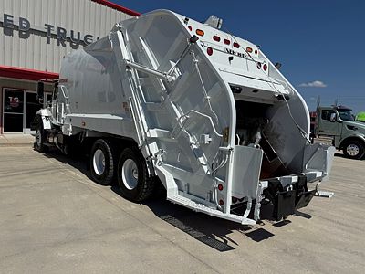 2019 International 7400