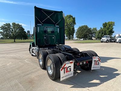 2023 Kenworth T680