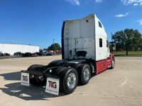 2023 Peterbilt 579