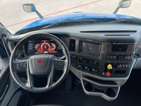 2023 Peterbilt 579