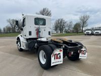 2020 Peterbilt 567