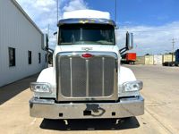 2022 Peterbilt 567