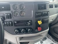 2021 Peterbilt 567