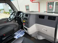 2020 Peterbilt 579
