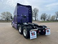 2023 Peterbilt 579