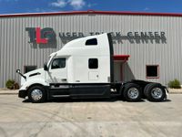 2023 Peterbilt 579
