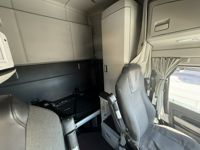 2022 Kenworth T680