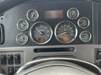 2019 Peterbilt 389