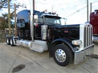 2023 Peterbilt 389