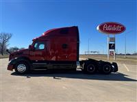 2023 Peterbilt 579