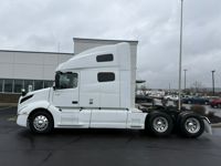 2020 Volvo VNL64T760