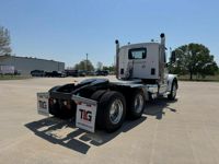 2021 Peterbilt 567