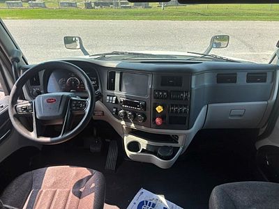 2024 Peterbilt 579
