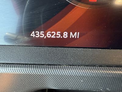 2024 Peterbilt 579