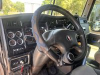 2006 Kenworth T800B