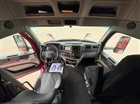 2022 Peterbilt 579