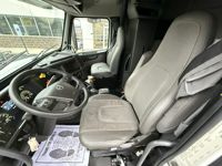 2020 Volvo VNL64T760