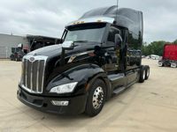2022 Peterbilt 579
