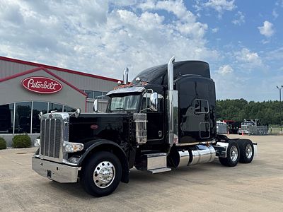 2022 Peterbilt 389