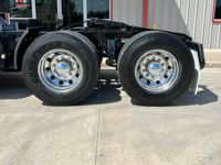 2021 Freightliner CASCADIA 126