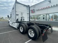 2022 Kenworth T680