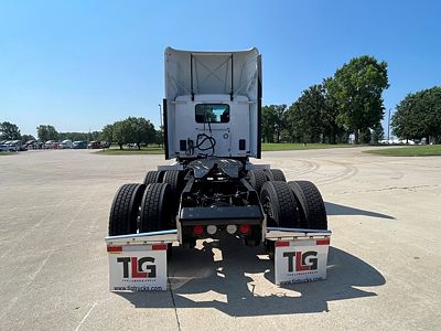 2022 Kenworth T680