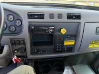 2021 Peterbilt 337