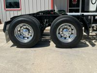 2023 Peterbilt 579
