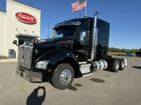 2022 Kenworth T880