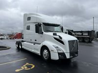2020 Volvo VNL64T760