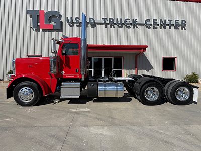 2022 Peterbilt 389