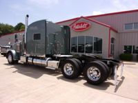 2024 Peterbilt 389