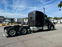 2022 Peterbilt 567