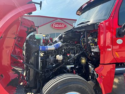 2020 Peterbilt 567