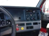 2021 Freightliner CASCADIA 126