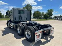 2023 Kenworth T680