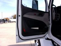 2024 Peterbilt 579