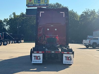2023 Peterbilt 579