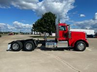 2021 Peterbilt 389