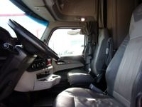 2025 Peterbilt 579