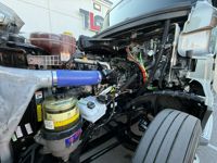 2022 Freightliner CASCADIA 126