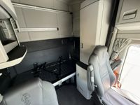 2024 Kenworth T680