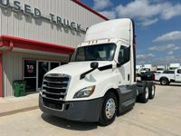 2021 Freightliner CASCADIA 126