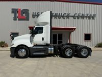 2021 International LT625
