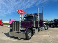 2023 Peterbilt 389