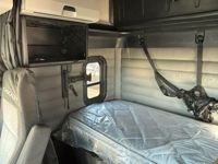 2023 Freightliner CASCADIA 126