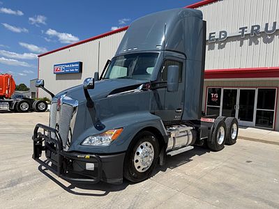 2023 Kenworth T680
