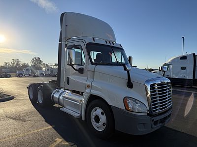 2020 Freightliner CASCADIA 125