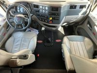 2022 Peterbilt 567
