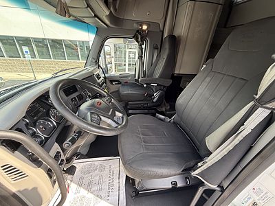 2019 Peterbilt 579